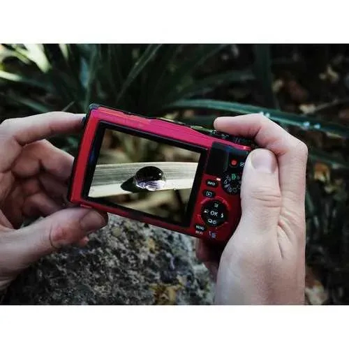 Underwater camera for snorkeling