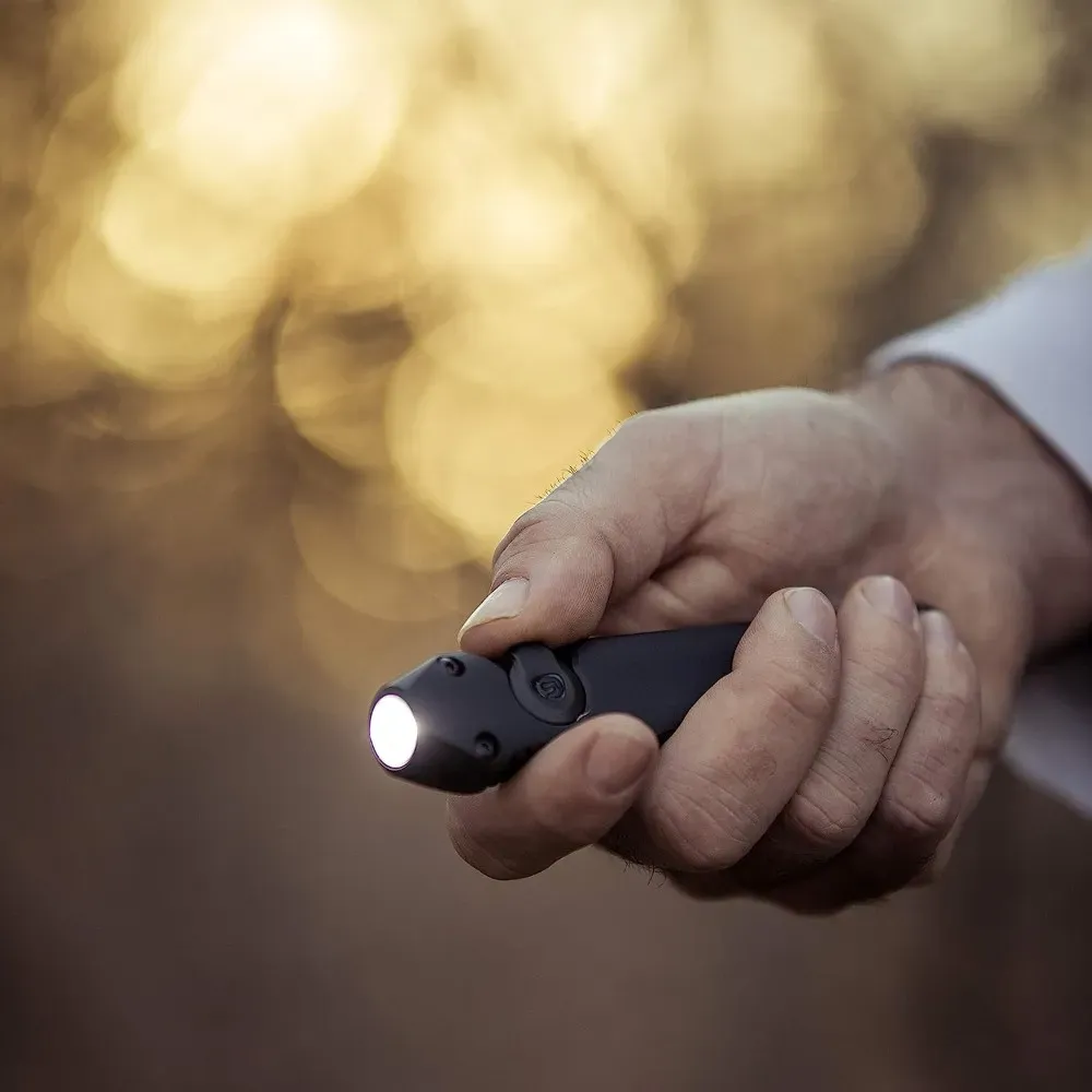 Best EDC Flashlight