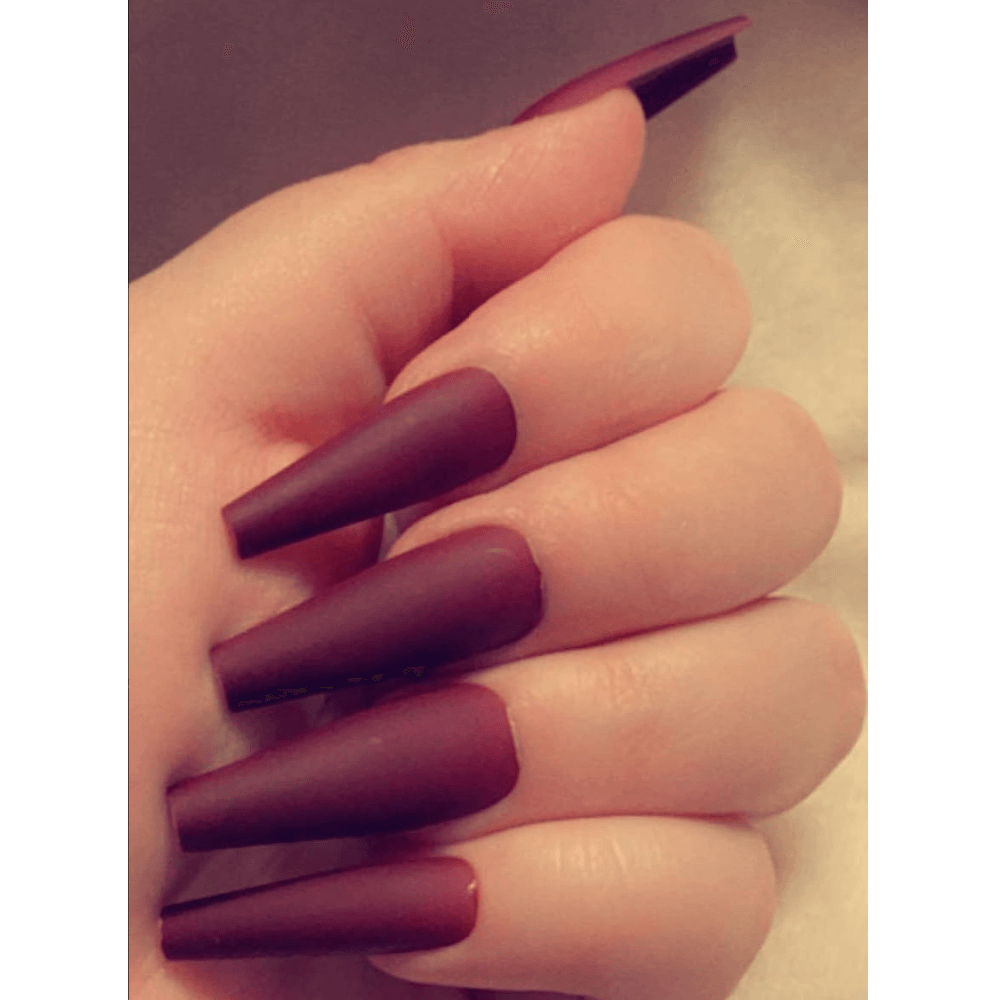 red press on nails