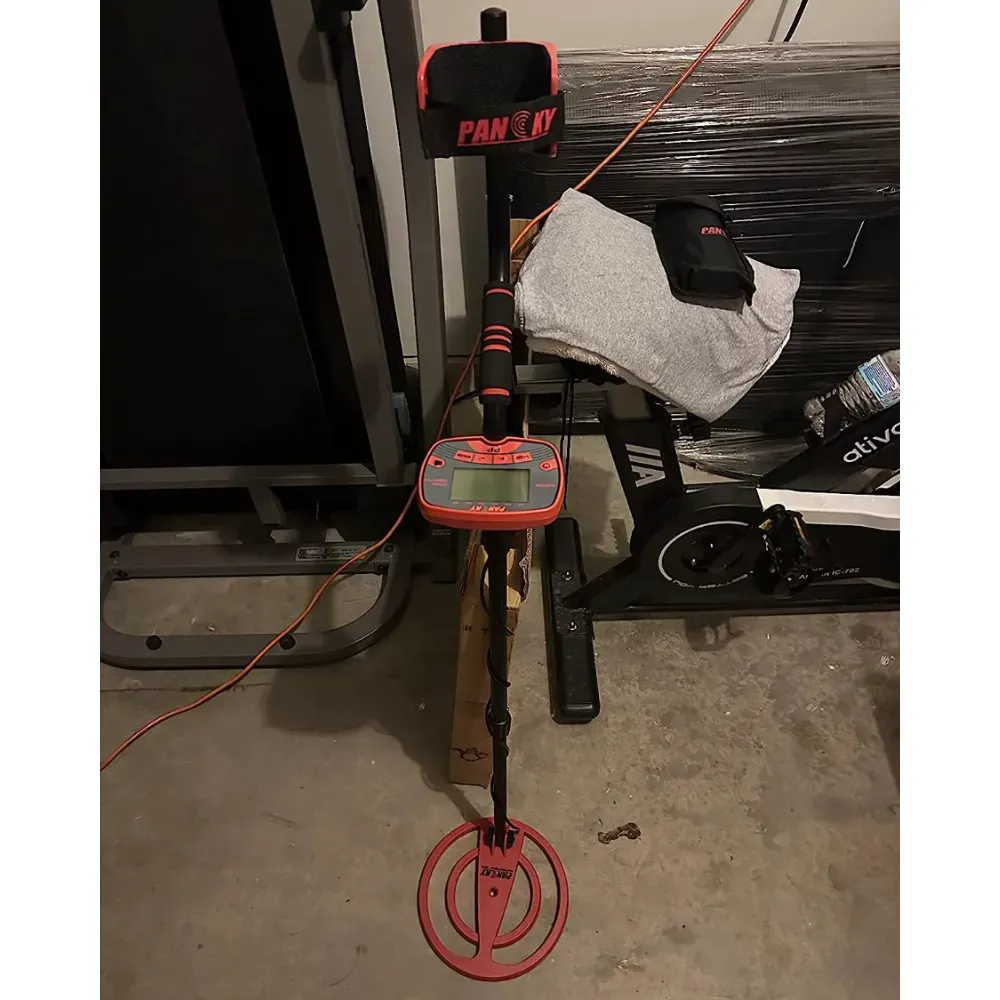 Waterproof metal detector