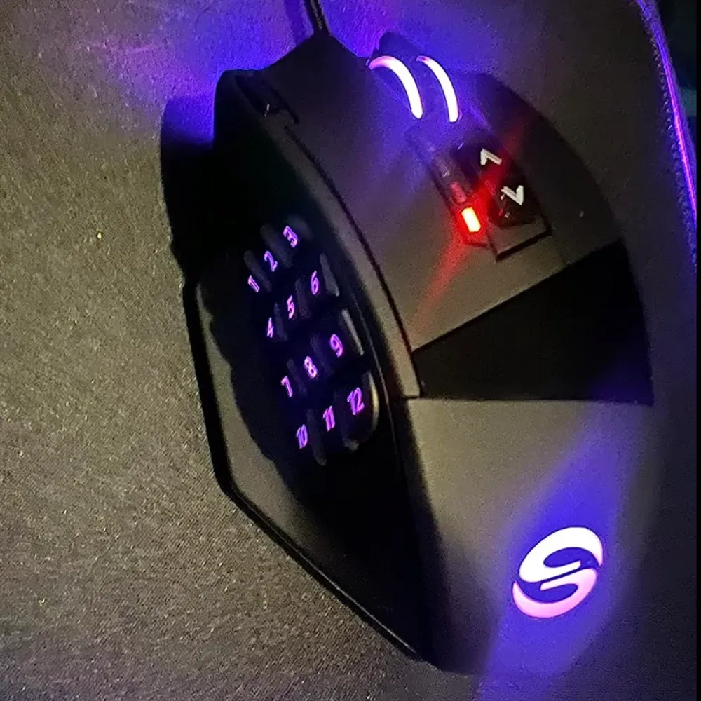 ergonomic gaming mouse