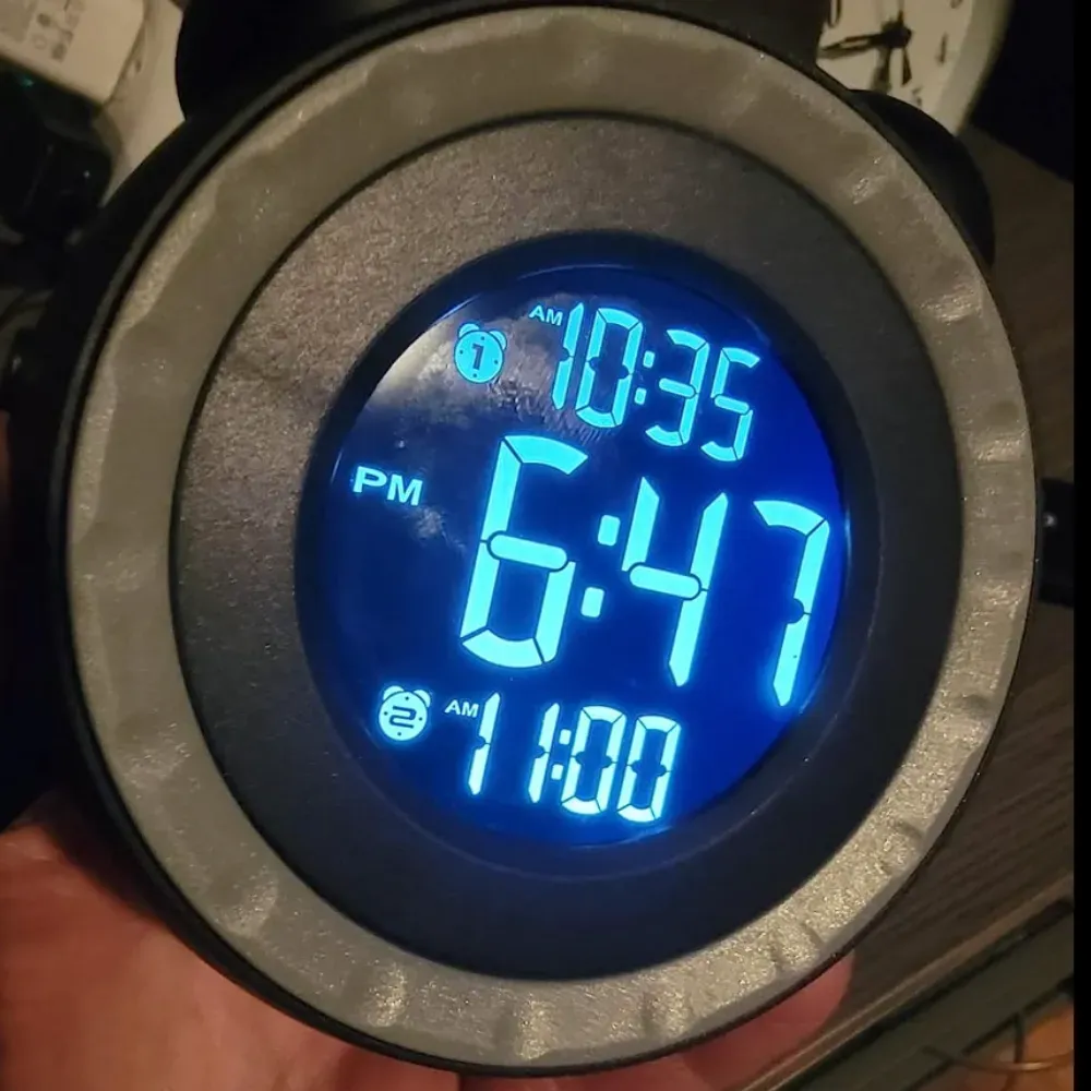 loudest alarm clock