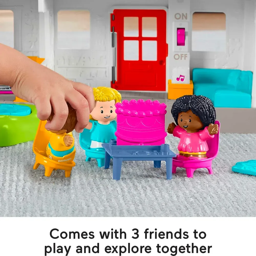 toddler dollhouse friends together