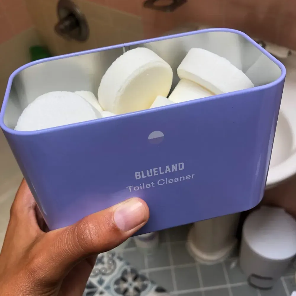 Top 15 Airbnb Bathroom Essentials for a Comfortable Stay