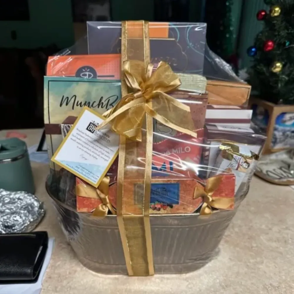 12 Father's Day Gift Basket Ideas for the Best Dad