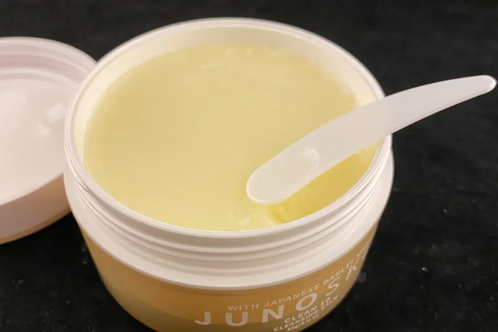 How do you use korean cleansing balm